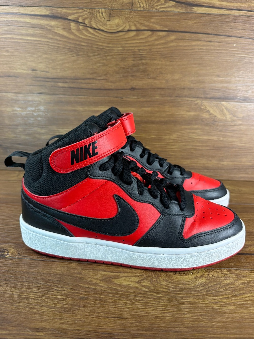 Nike Court Borough Mid 2 GS Bred Black Red High Top Sneakers 6Y CD7782-602